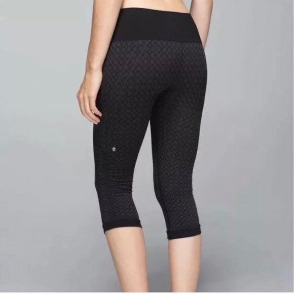 Lululemon In the Flow II crop yoga pants 6